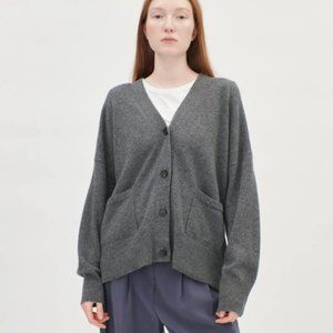 Gobi V-Neck 100% Cashmere Cardigan Sweater in Grey: Size S  - Tag enclosed